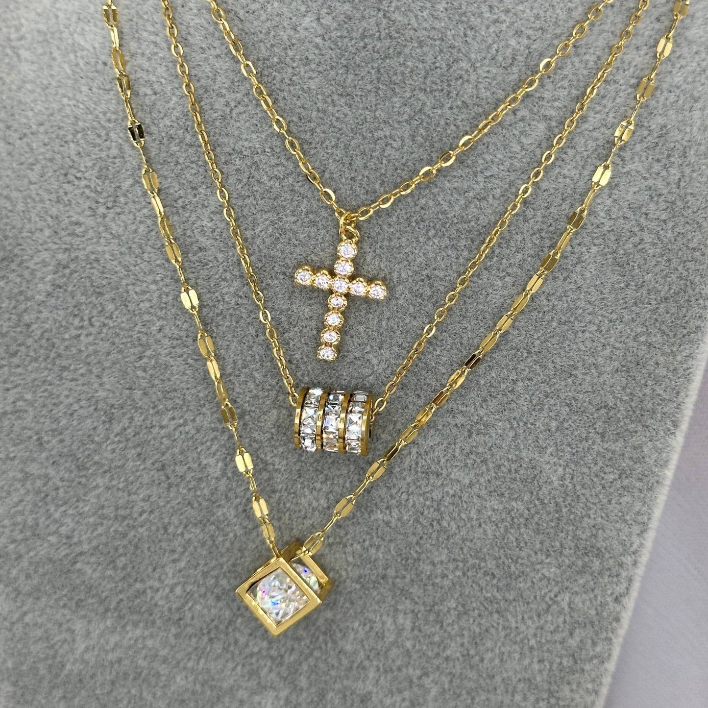 Dainty Cube Necklace