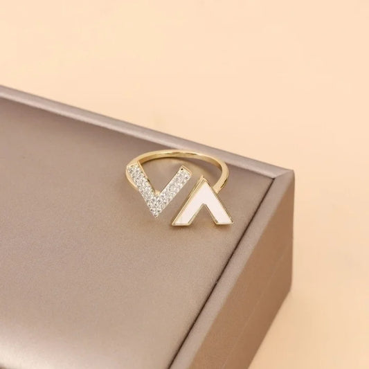 V Ring
