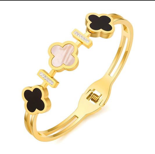 18K Gold Plated Clover Bracelet