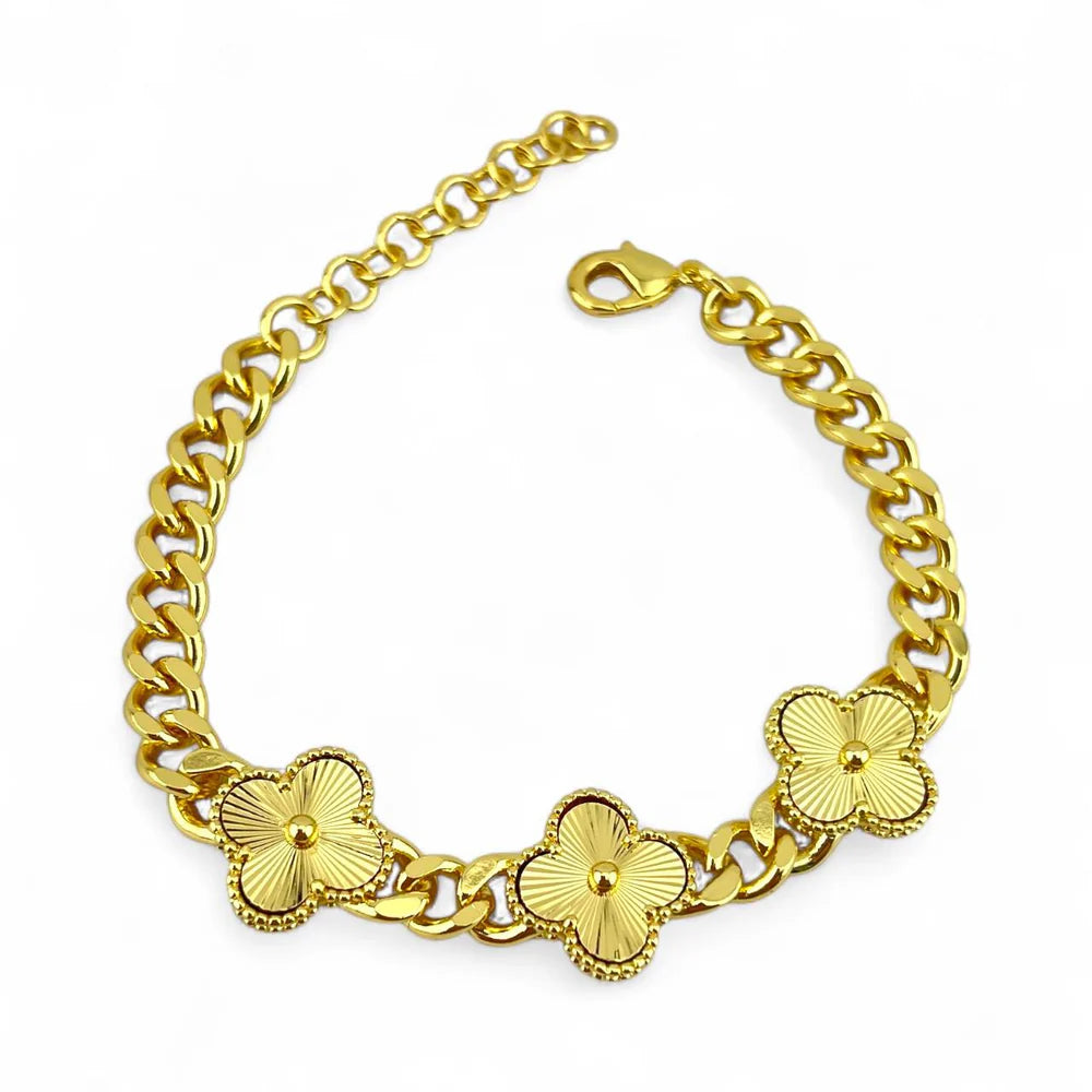 Van Cleef 3 flower chain bracelet